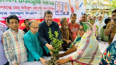শেখ হাসিনা গাছ লাগায় খালেদা-তারেক কাটে