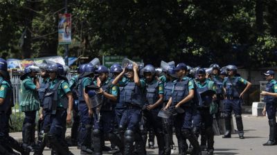 জুমার নামাজ ঘিরে বাড়তি সতর্কতা