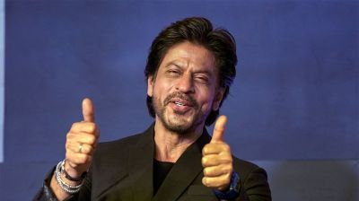 বিশেষ সম্মানে ভূষিত হচ্ছেন শাহরুখ