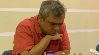 খেলতে খেলতেই না ফেরার দেশে গ্র্যান্ডমাস্টার জিয়া