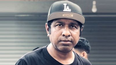 ফেসবুকে উস্কানিমূলক পোস্ট, ডিবি কার্যালয়ে মারজুক রাসেল