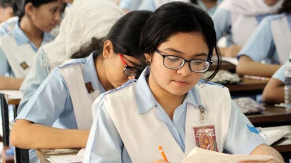 বৃহস্পতিবারের এইচএসসি পরীক্ষা স্থগিত