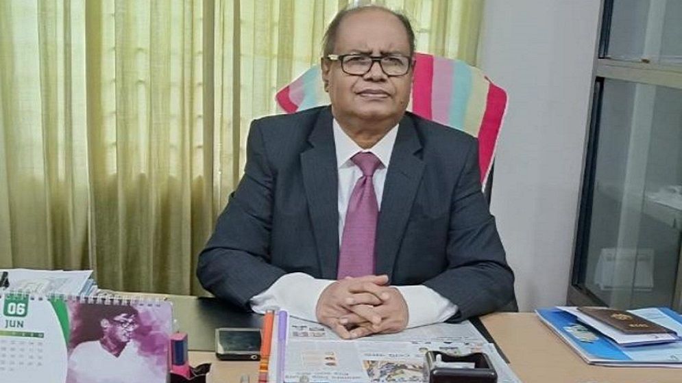 ট্রেজারার কাজী আখতারের পদত্যাগের দাবিতে উত্তাল বাংলাদেশ ইসলামী বিশ্ববিদ্যালয়