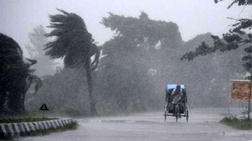 সন্ধ্যার মধ্যে ১১ অঞ্চলে ঝড়ের আভাস, হুঁশিয়ারি সংকেত