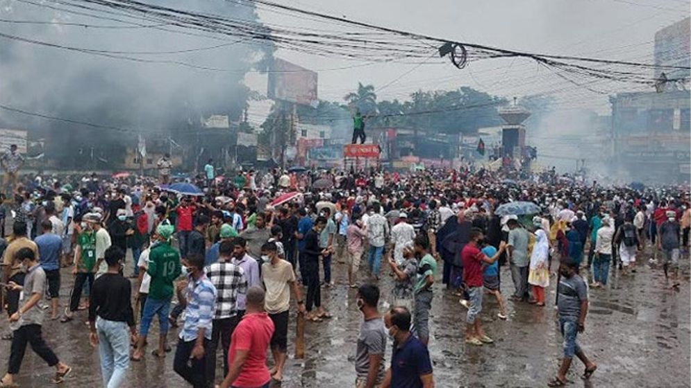 বগুড়ায় ত্রিমুখী সংঘর্ষে নিহত ৩