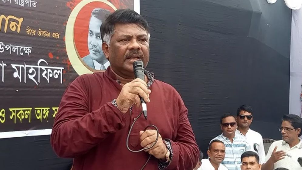 বিএনপি চেয়ারপারসনের উপদেষ্টা দুলুকে কারণ দর্শানো নোটিশ