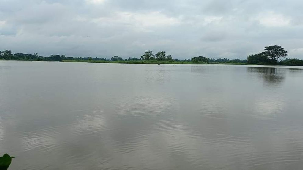 হাটহাজারীতে প্রবল বর্ষণে নিম্নাঞ্চল প্লাবিত