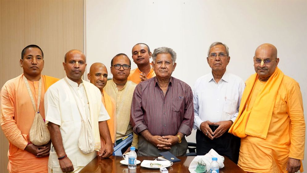 সংখ্যালঘুদের নিয়ে কড়া বার্তা দিলেন স্বরাষ্ট্র উপদেষ্টা