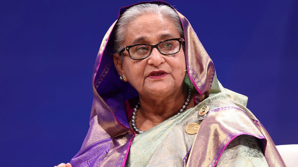 শেখ হাসিনা-কাদেরসহ ১৩ জনের বিরুদ্ধে মামলা