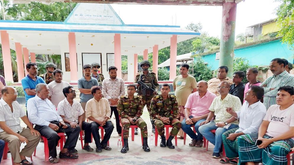 সংখ্যালঘুদের সঙ্গে সেনাবাহিনীর মতবিনিময়