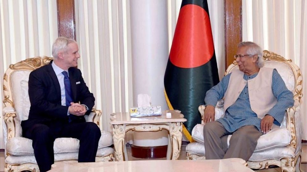 পাচারকৃত অর্থ ফেরত আনতে সুইজারল্যান্ডের সহযোগিতা চাইলেন ড. ইউনূস