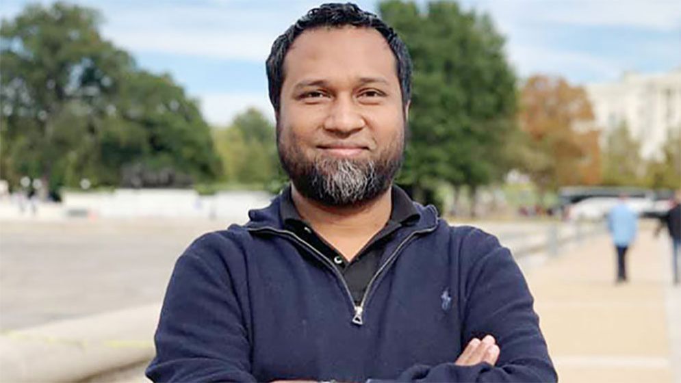 গান বাংলায় ভাঙচুর, যা লিখলেন তাপস (ভিডিও)