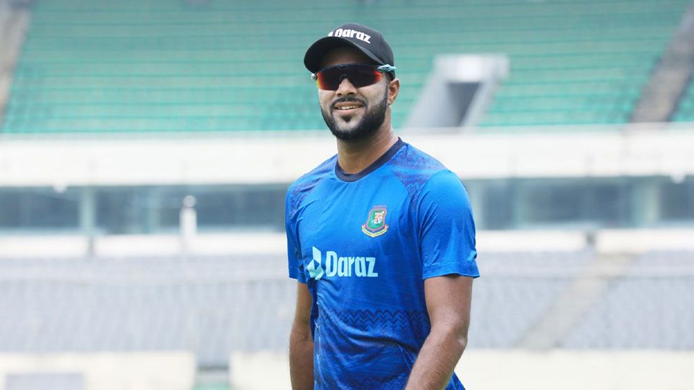 দ্রুতই মাঠে ফেরার অপেক্ষায় ইবাদত