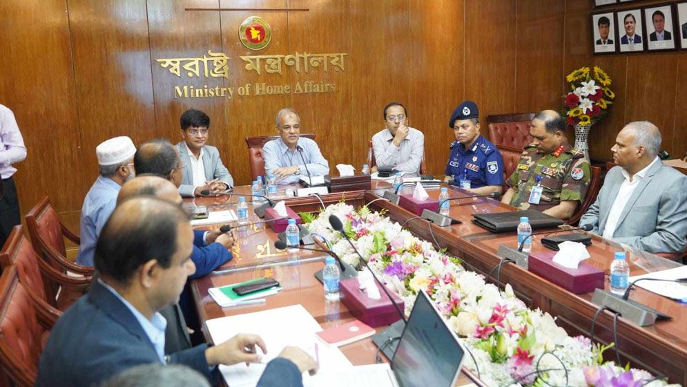 দুর্নীতির কারণে বঞ্চিত কর্মকর্তাদের উদ্দেশে যা বললেন স্বরাষ্ট্র উপদেষ্টা