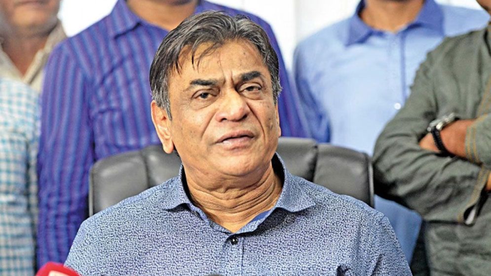 সালাউদ্দিনকে পদত্যাগের আল্টিমেটাম