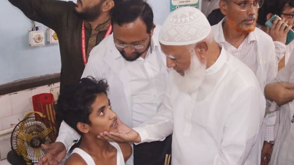 আন্দোলনে আহতদের হাসপাতালে দেখে যা বললেন জামায়াত আমির
