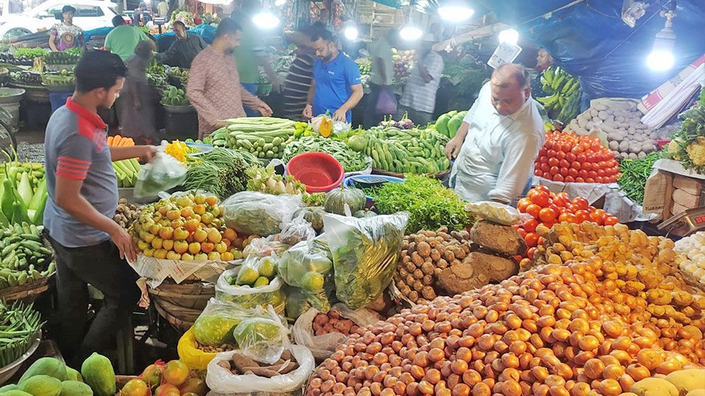 সবজি স্থিতিশীল থাকলেও বেড়েছে মাছ-ডিমের দাম