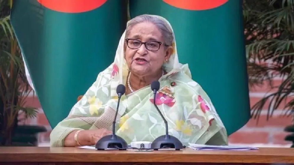 দেশ ছাড়ার পর প্রথম আনুষ্ঠানিক বার্তায় যা যা বললেন শেখ হাসিনা