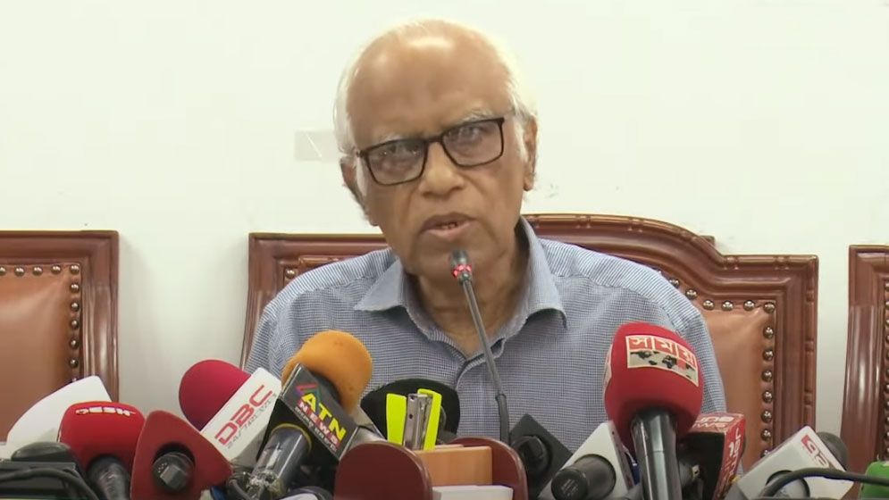 এইচএসসি পরীক্ষা বাতিল নিয়ে যা জানালেন শিক্ষা উপদেষ্টা