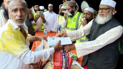 জাতির যেকোনো ক্রান্তিলগ্নে ওলামা-মাশায়েখ জনগণের পাশে থাকে-থাকবে: ধর্ম উপদেষ্টা 