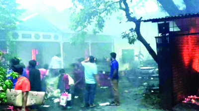 দুর্বৃত্তদের আগুনে ছাই  রাহুল আনন্দের বাড়ি  