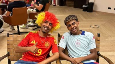 ইয়ামালের বাবাকে ছুরিকাঘাত