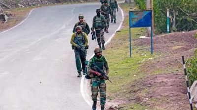 জম্মু-কাশ্মীরে গুলিতে দুই ভারতীয় সেনা নিহত