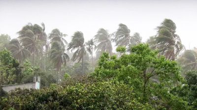 রাত ১টার মধ্যে যেসব অঞ্চলে ৬০ কিলোমিটার বেগে ঝড়ের শঙ্কা