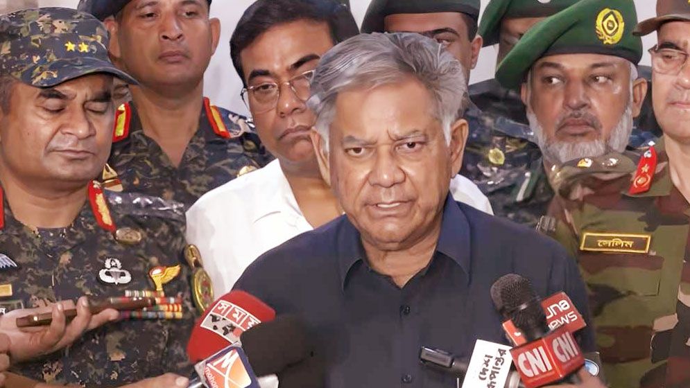 ৭ দিনের আলটিমেটাম স্বরাষ্ট্র উপদেষ্টার 
