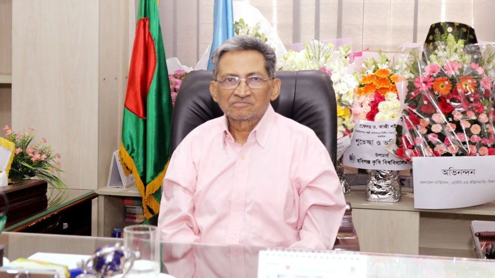 পদ ছাড়লেন ইউজিসি চেয়ারম্যান