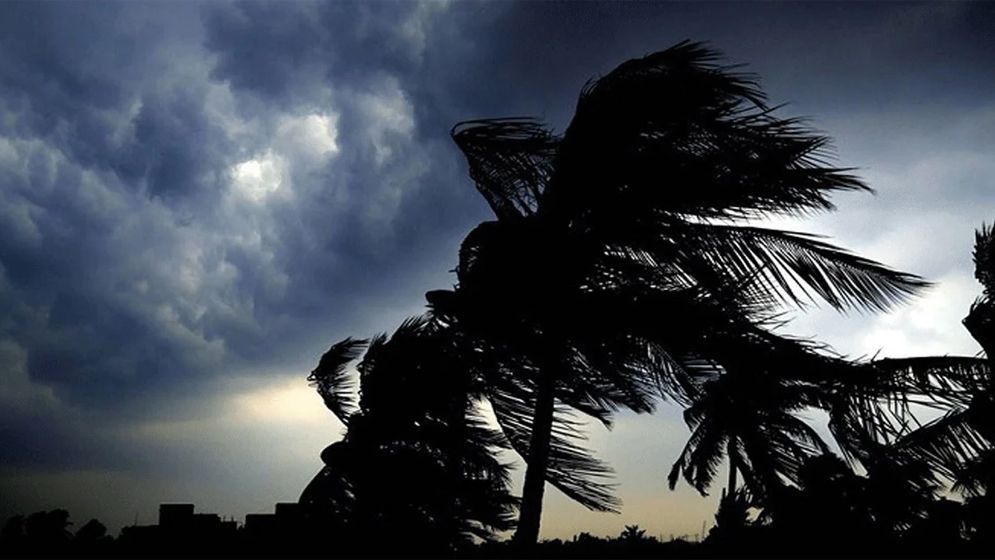 সন্ধ্যার মধ্যে ৮ অঞ্চলে ঝড়ের আভাস