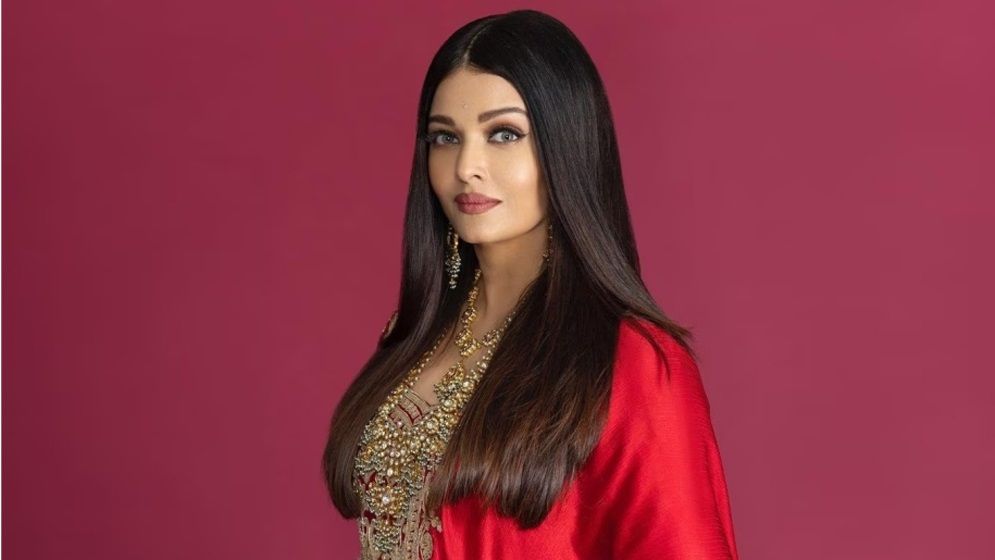 ঐশ্বরিয়ার ওজন নিয়ে কটাক্ষ, কী জবাব দিলেন অভিনেত্রী?