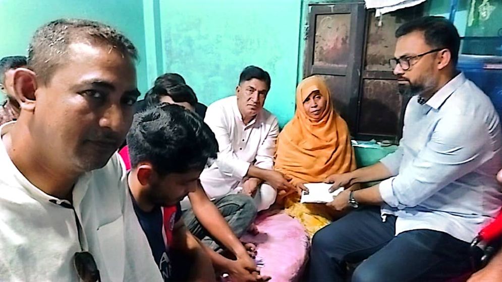 দেশকে ফ্যাসিস্ট ফর্মূলায় নেয়ার সুযোগ নেই: আমিনুল হক