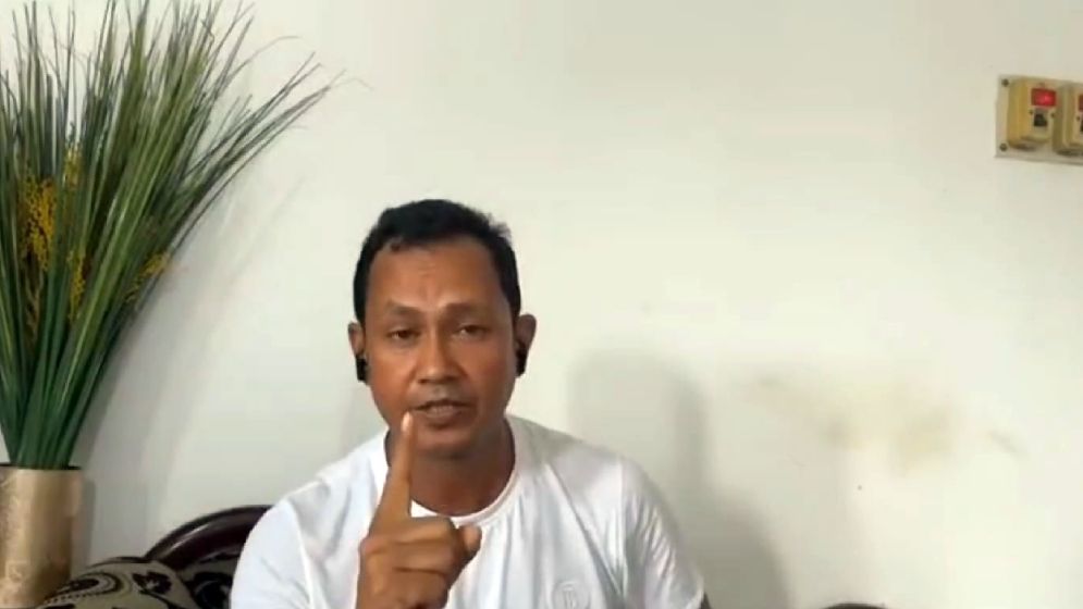 চাঁদাবাজি ও দখলবাজদের কঠোর বার্তা দিলেন বিএনপি নেতা কামরুল