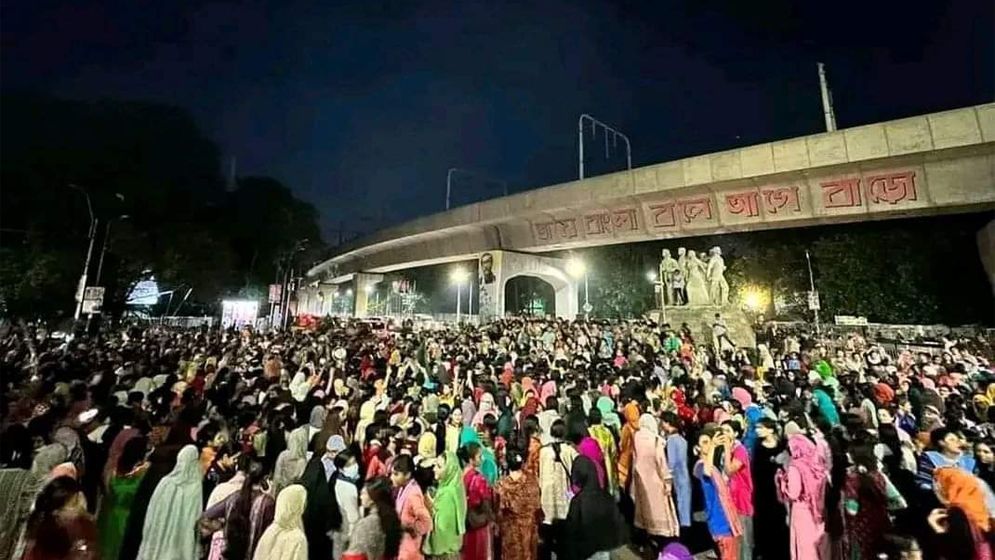 স্লোগান বিকৃত করার অভিযোগ সমন্বয়কদের বিরুদ্ধে, প্রতিবাদে শিক্ষার্থীদের কর্মসূচি ঘোষণা