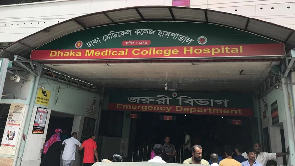 মাথায় ইট পড়ে আহত বুয়েট শিক্ষার্থী আইসিইউতে