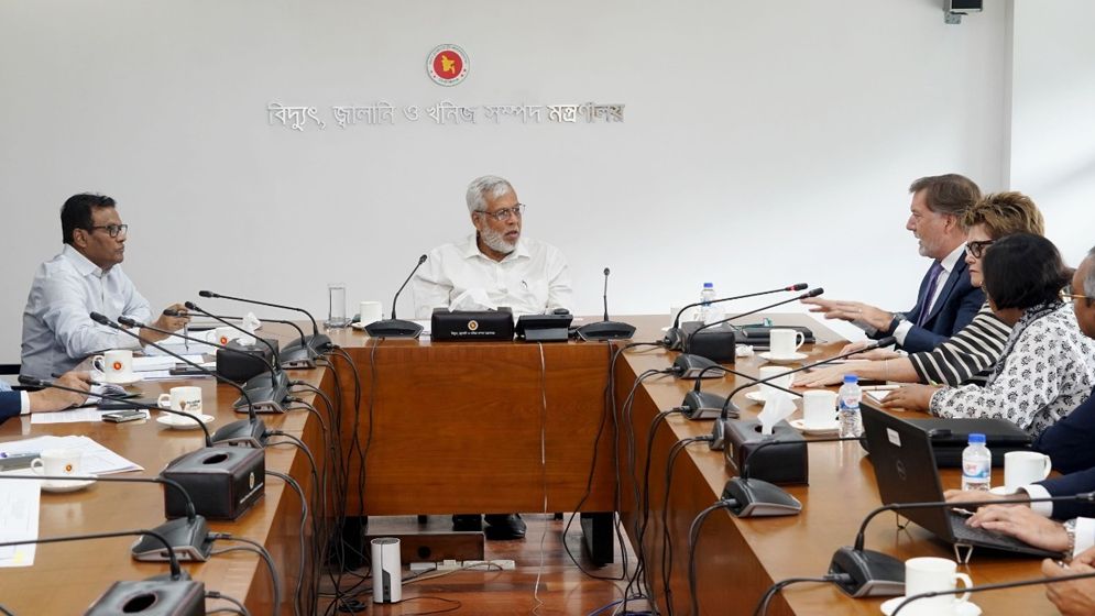 জ্বালানি উপদেষ্টার সঙ্গে বিশ্বব্যাংক প্রতিনিধি দলের মতবিনিময়, যেসব আলোচনা হলো