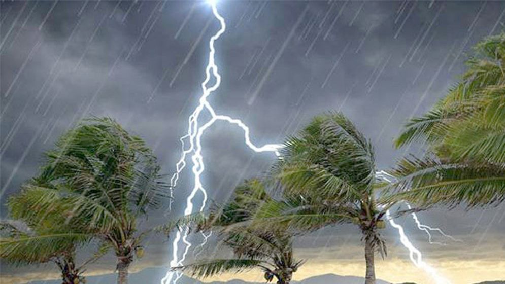 রাতের মধ্যেই যে ৯ অঞ্চলে ৬০ কিমি বেগে ঝড়