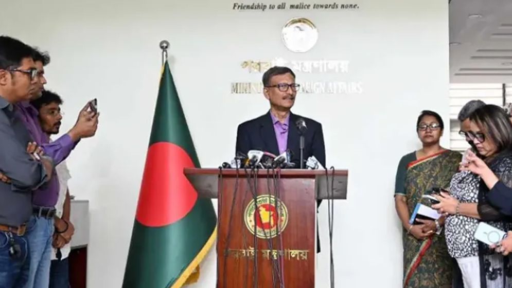 নতুন করে কত হাজার রোহিঙ্গা বাংলাদেশে ঢুকেছে, জানালেন পররাষ্ট্র উপদেষ্টা
