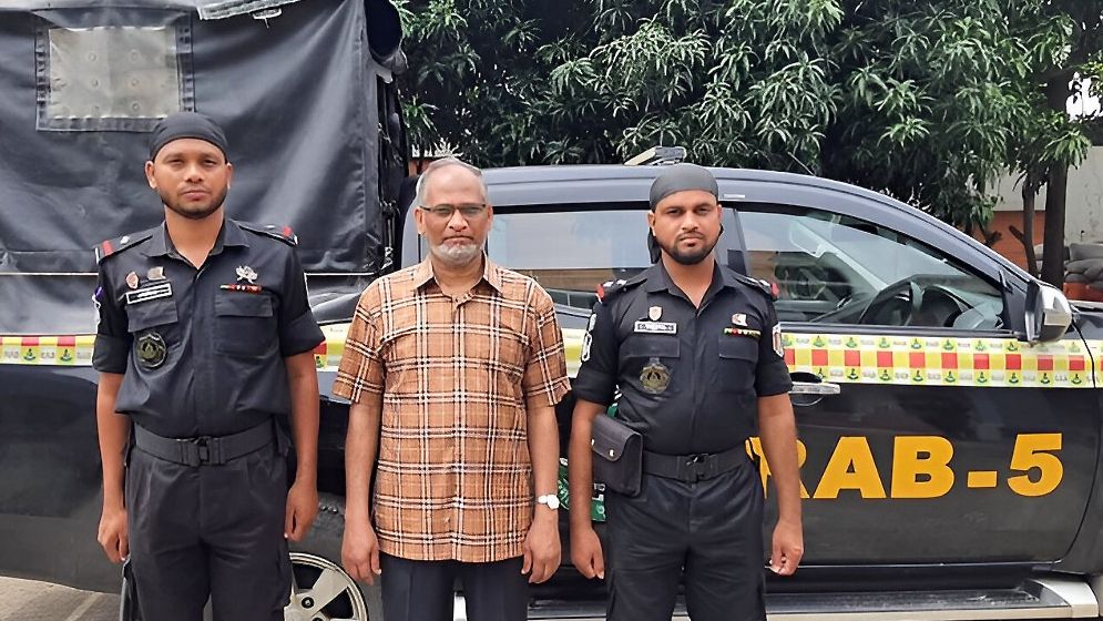 যে মামলায় গ্রেপ্তার সাবেক সংসদ সদস্য এনামুল হক