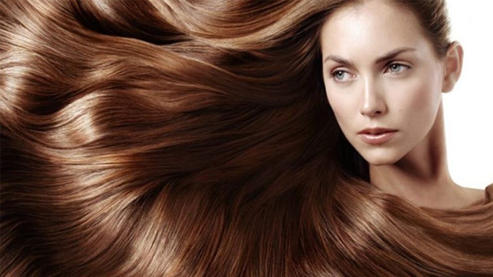 চুলের ঘনত্ব বাড়াবে আমলকির তেল না কি জবাফুলের তেল?