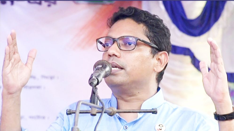 সংসদ ভবন থেকে হারিয়েছে পলকের ২ অস্ত্র