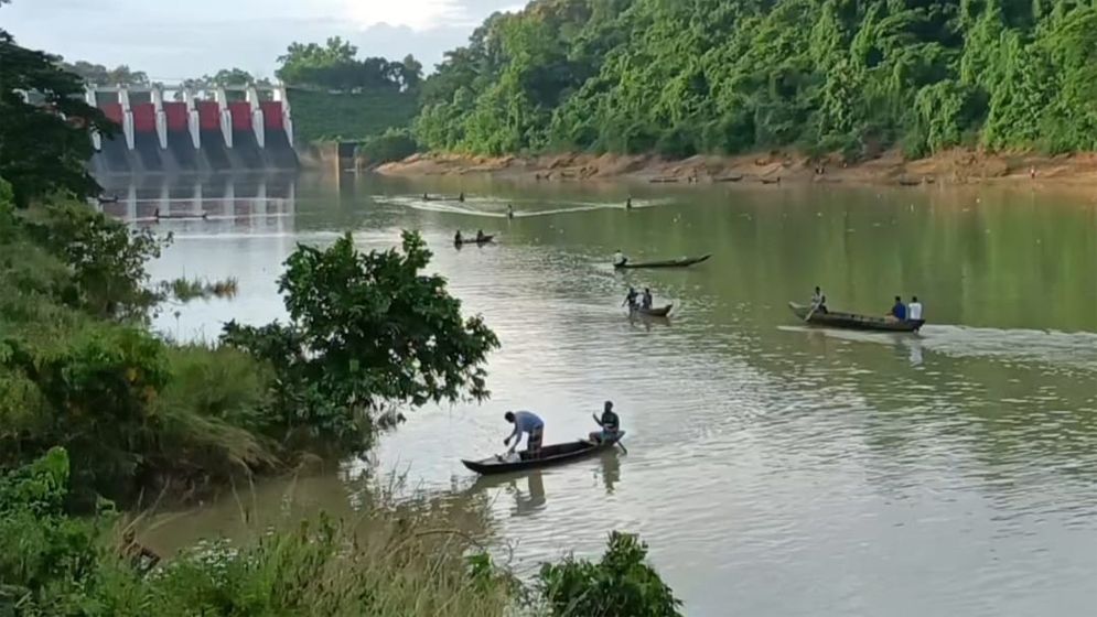 ১৬ দিন পর বন্ধ হলো কাপ্তাই বাঁধের ১৬ গেট