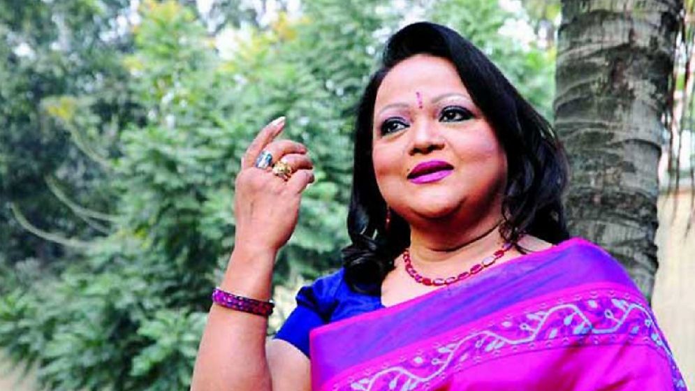 দোয়া চাইলেন কিংবদন্তি সাবিনা ইয়াসমিন