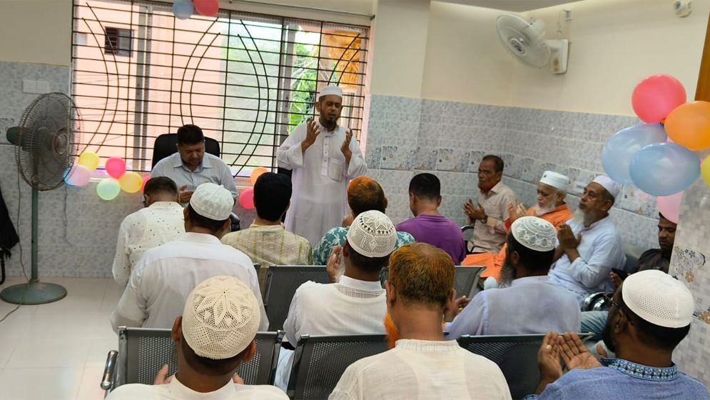 মাইক্রো প্যাথ এন্ড হসপিটাল নতুন ভবনে স্থানান্তরে দোয়া মাহফিল অনুষ্ঠিত 
