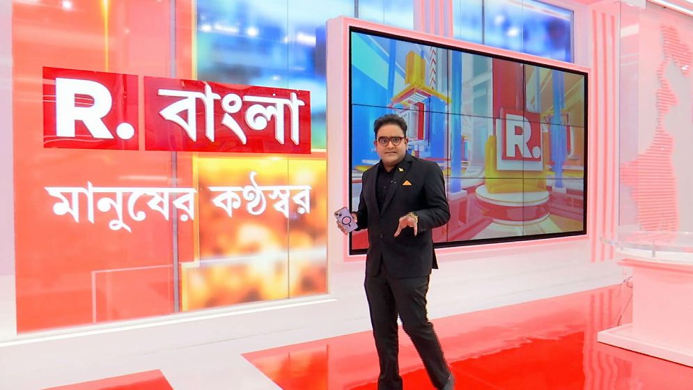 ময়ুখ রঞ্জন ঘোষ: সাংবাদিকতা নাকি নাটকীয়তা?