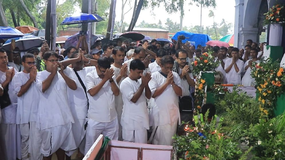 পাবনায় শ্রী শ্রী ঠাকুর অনুকূলচন্দ্রের ১৩৭তম আবির্ভাব তিথি মহা-মহোৎসব