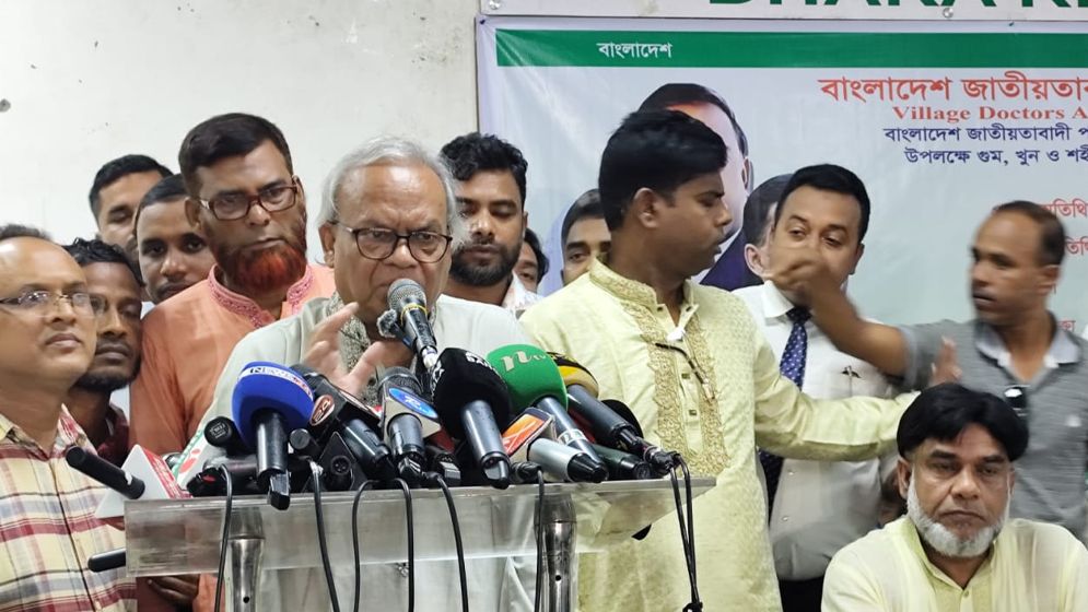 ভারত স্বৈরশাসকের সঙ্গে বন্ধুত্ব চায় 