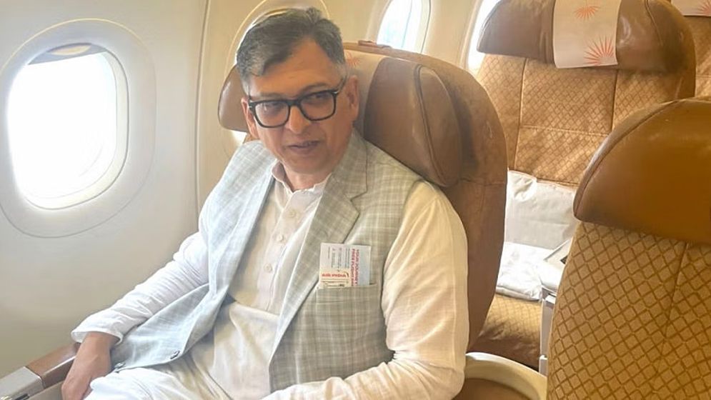 শোকজ নয়, সংবাদের ব্যাখ্যা চেয়েছে দল