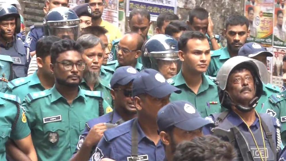রিমান্ড শেষে ইনু-মেননসহ ৪ আসামি কারাগারে 